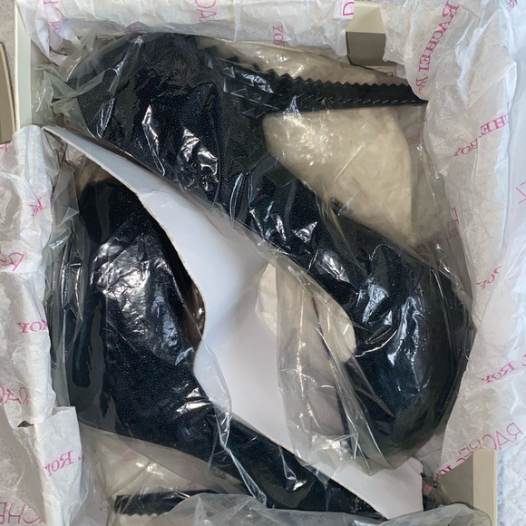 Rachel Roy black heels - Picture 3 of 7